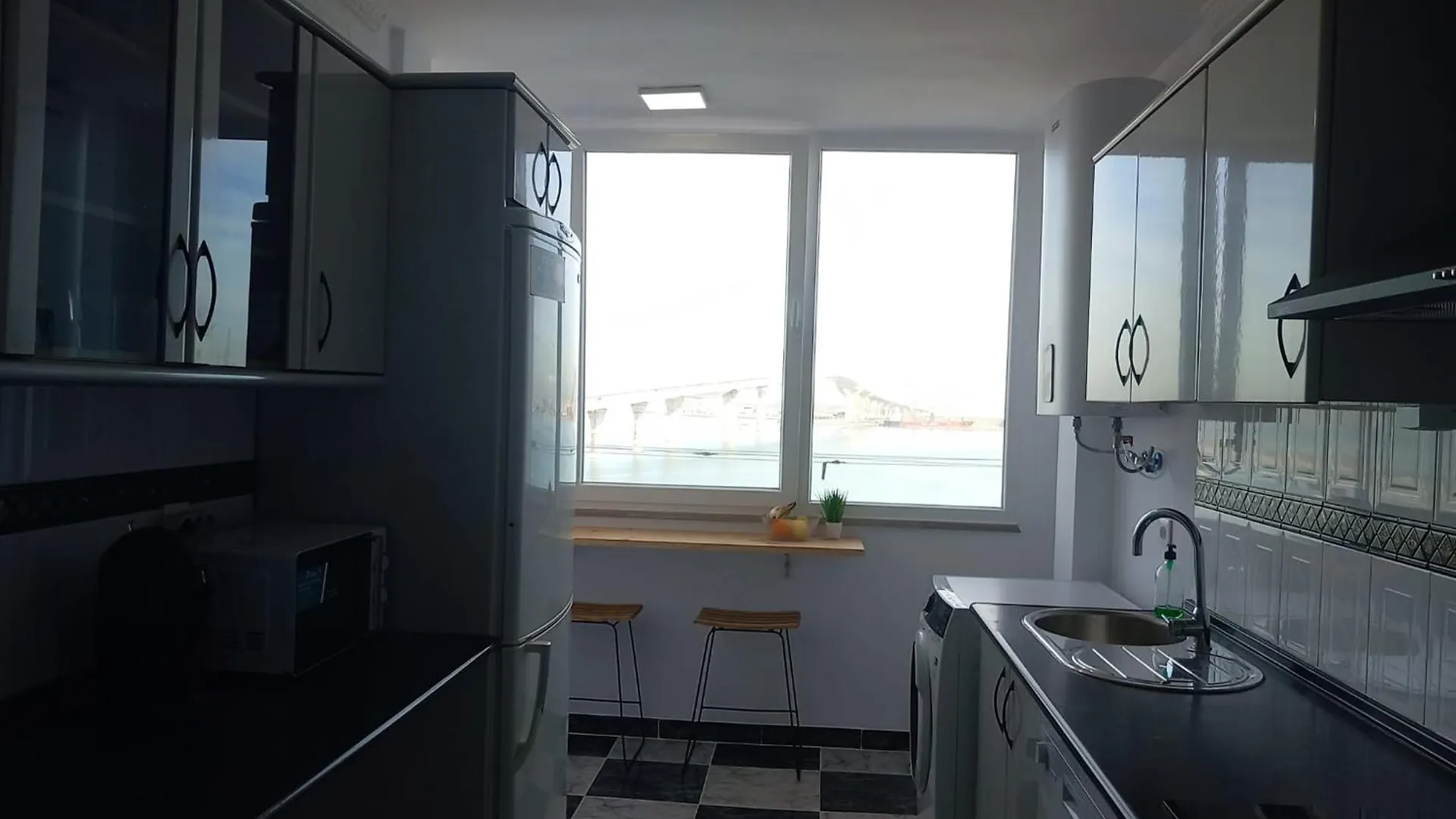 Apartamento A Levante Cádiz 0*,